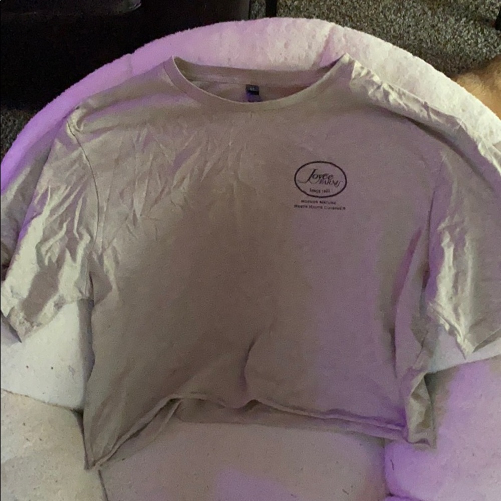 joyce farms cropped tshirt